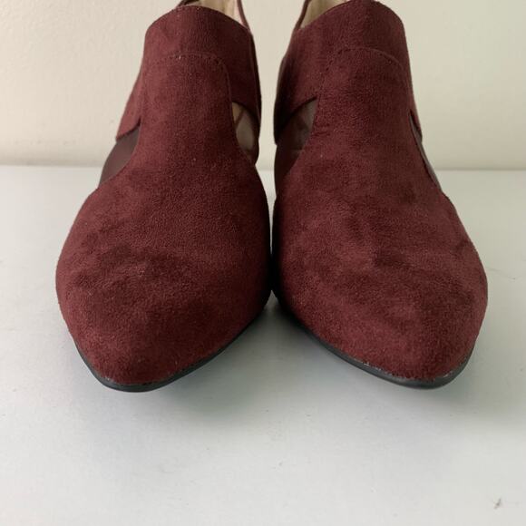 LifeStride Size 8W Annette Pointed Toe Kitten Heel Shooties Burgundy Faux Suede - Picture 6 of 15